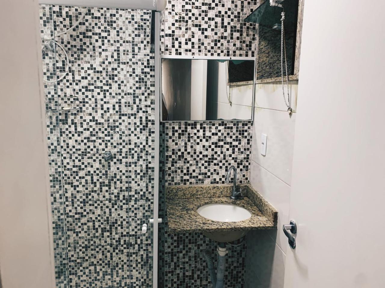 Apartamento A 5 Minutos Da Praia, Recreio Dos Bandeirantes, - Com Vaga De Garagem Rio de Janeiro